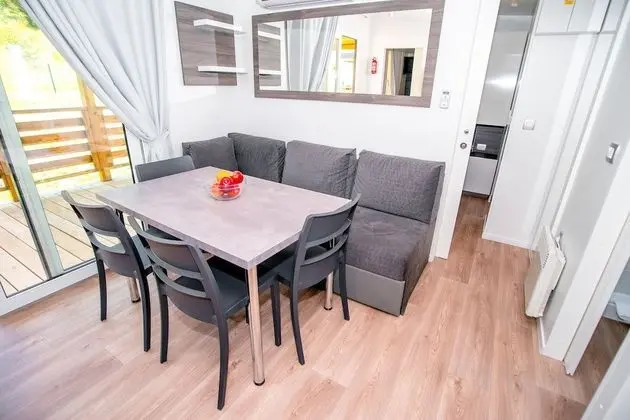 Superior Lux Mobile Home, Mountain View