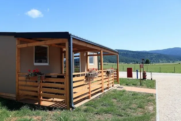 Superior Lux Mobile Home, Mountain View