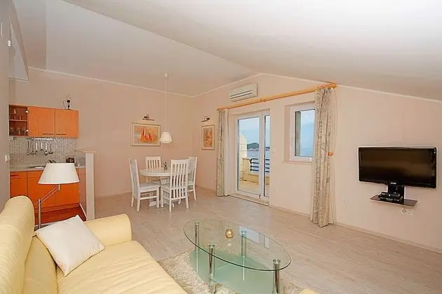 Apart Daire, 1 Yatak Odası, Balkon, Deniz Manzaralı