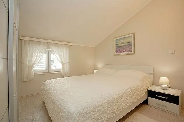 Apart Daire, 1 Yatak Odası, Balkon, Kısmi Deniz Manzaralı