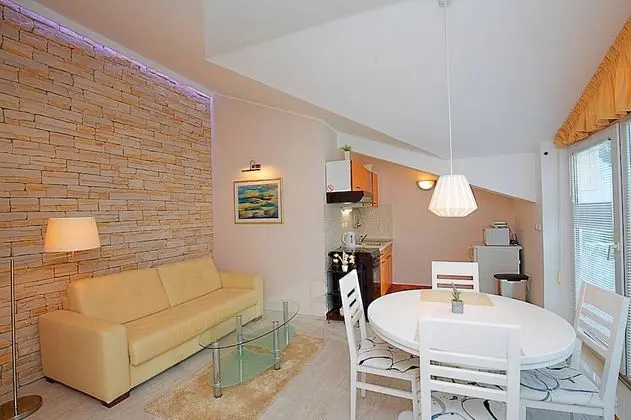 Apart Daire, 1 Yatak Odası, Balkon, Kısmi Deniz Manzaralı