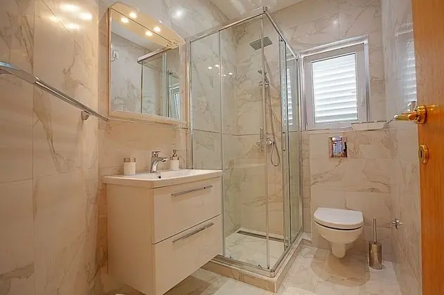 Apart Daire, 1 Yatak Odası, Balkon, Kısmi Deniz Manzaralı