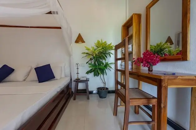 Deluxe Tek Büyük Yataklı Oda, 1 Çift Kişilik Yatak, Sigara İçilmez, Bahçe Manzaralı