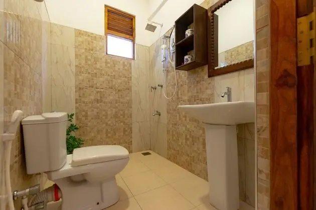 Deluxe Tek Büyük Yataklı Oda, 1 Çift Kişilik Yatak, Sigara İçilmez, Bahçe Manzaralı