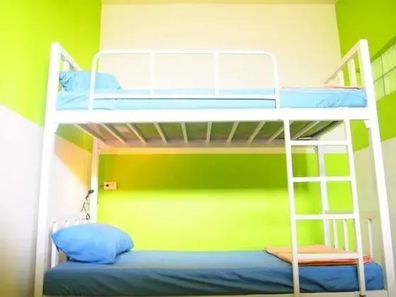 Mixed Dorm 4 Beds