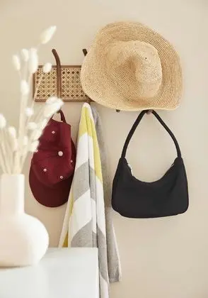 Ortak Ranzalı Oda, Karma Ranzalı Oda