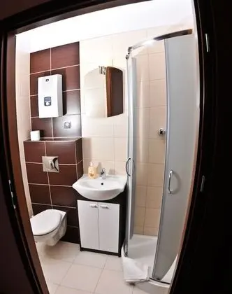 Basic Ortak Ranzalı Oda, Birden Çok Yatak (3 bunk beds )