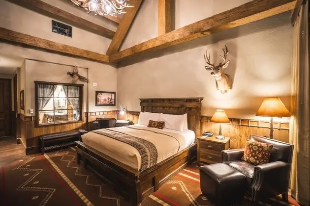 Interior King Room