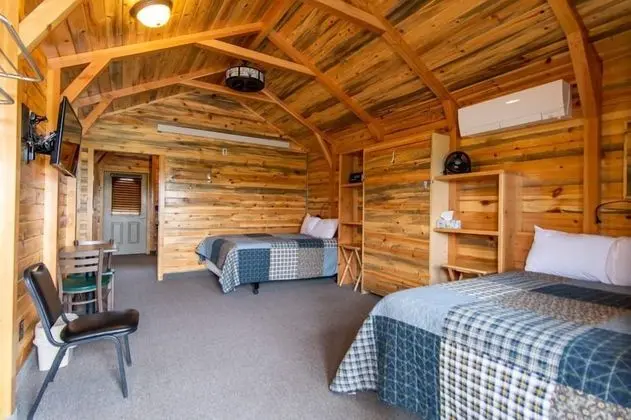 Deluxe Oda, Birden Çok Yatak, Göl Manzaralı (Big Sky Cabin)