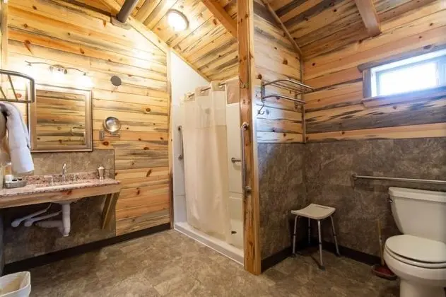 Deluxe Oda, Birden Çok Yatak, Göl Manzaralı (Big Sky Cabin)
