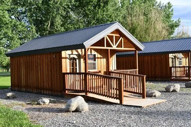 Standard Oda, 1 Büyük (Queen) Boy Yatak (Big Horn Cabin)