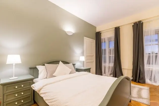 Apart Daire, 4 Yatak Odası, 2 Banyolu