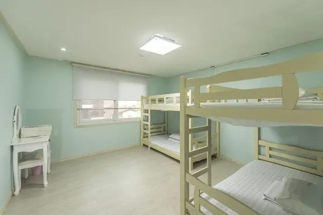 Ortak Ranzalı Oda, Sadece erkekler için (4 persons)