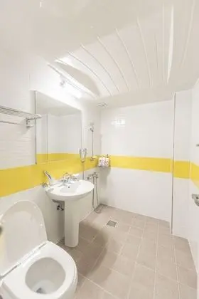 Ortak Ranzalı Oda, Sadece kadınlar için (6 persons)