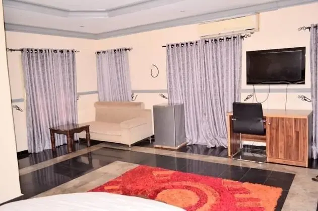 Standard Oda, 1 Yatak Odası, Sigara İçilmez, Şehir Manzaralı