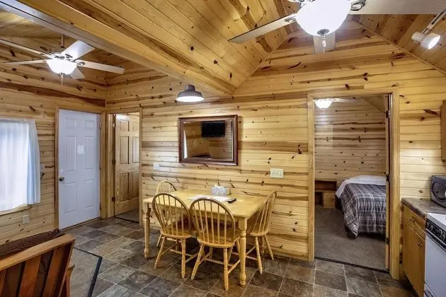 Kulübe, 2 Yatak Odası