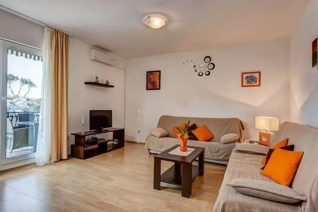 Apart Daire (Big - sea view - A1(6+2))