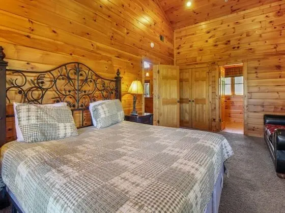 Kulübe (Big Sky Lodge II)