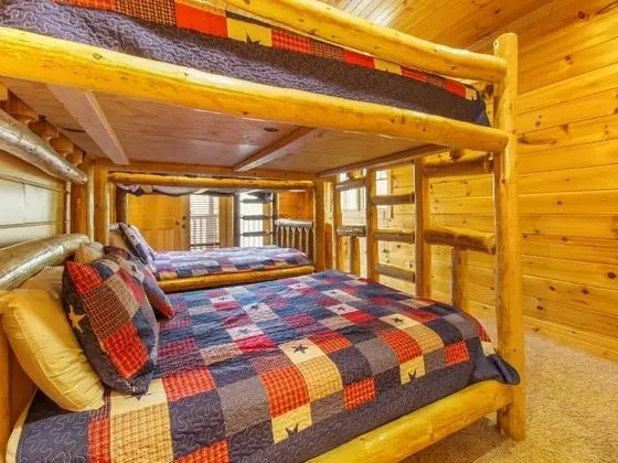 Kulübe (Big Sky Lodge II)