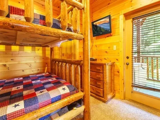Kulübe (Big Sky Lodge II)
