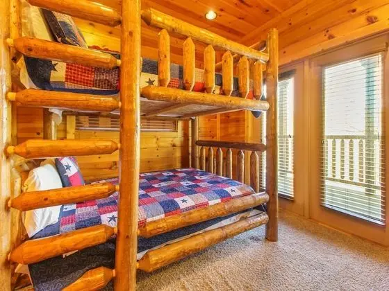 Kulübe (Big Sky Lodge II)