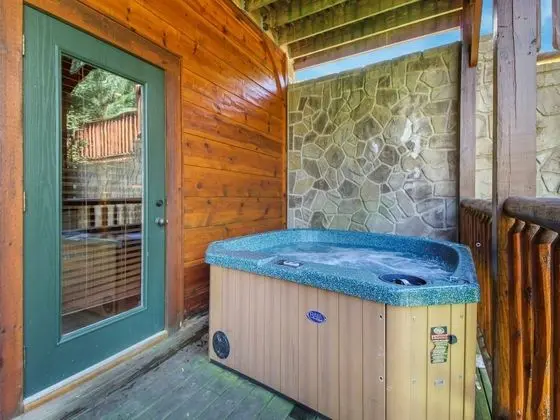 Kulübe (Big Sky Lodge II)