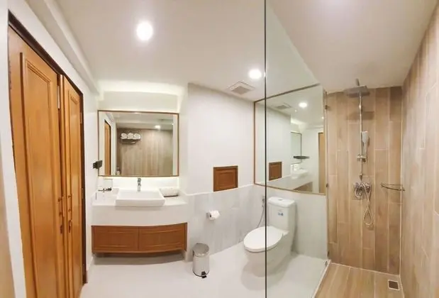 Deluxe Tek Büyük Yataklı Oda, Balkon