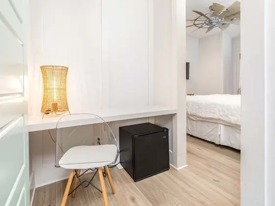 Ev, Birden Çok Yatak, Havuz Kullanımı, Havuz Manzaralı