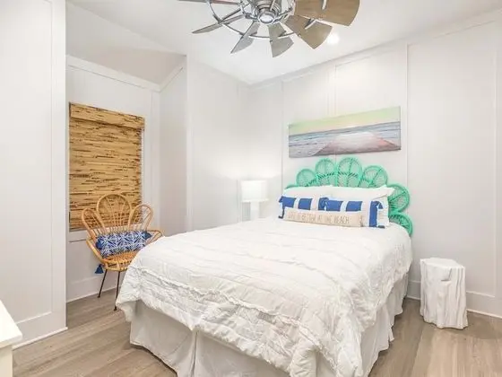 Ev, Birden Çok Yatak, Havuz Kullanımı, Havuz Manzaralı