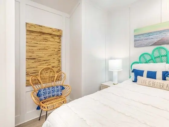 Ev, Birden Çok Yatak, Havuz Kullanımı, Havuz Manzaralı