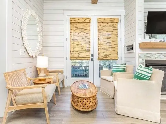 Ev, Birden Çok Yatak, Havuz Kullanımı, Havuz Manzaralı