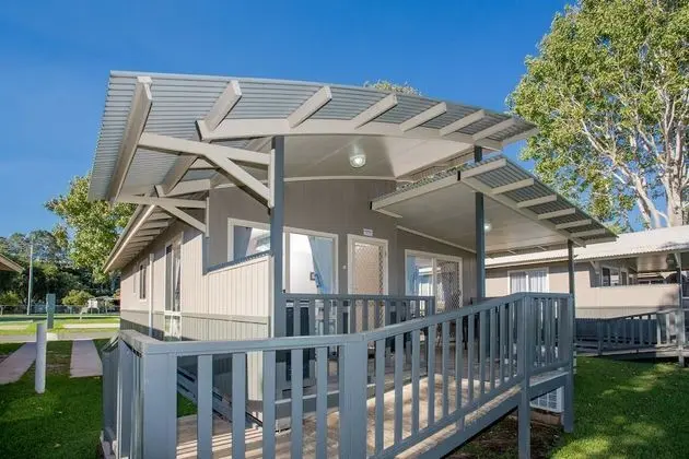 Daire (Waterfront Condo)