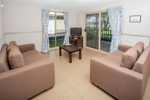 Daire (Waterfront Condo)