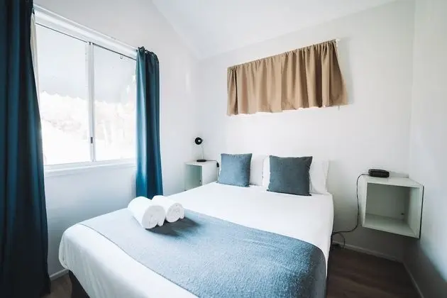1 Bedroom Cabin - Sleeps 4