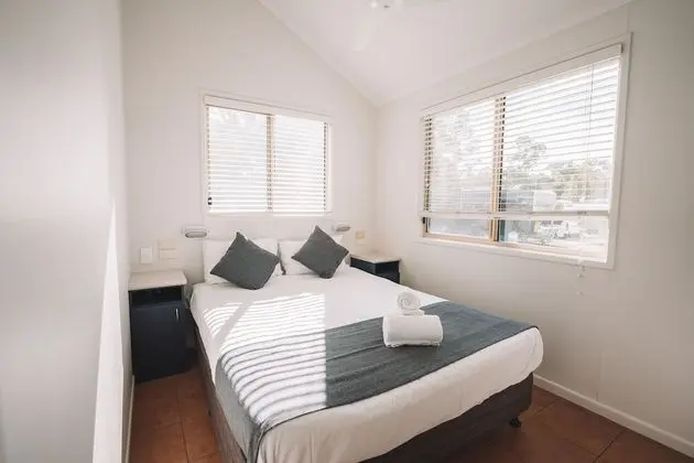 2 Bedroom Villa - Sleeps 4