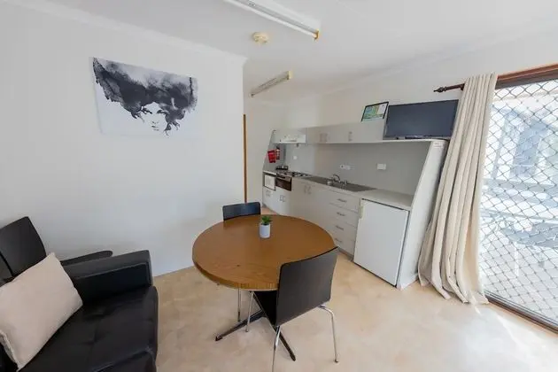 Kulübe (Budget Cabin)