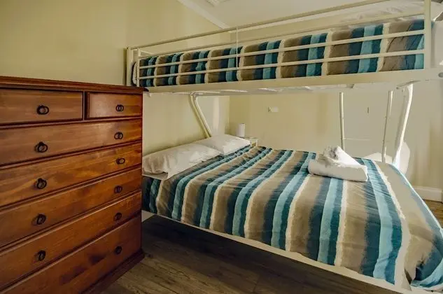 Deluxe Kulübe, Birden Çok Yatak (5 Berth)