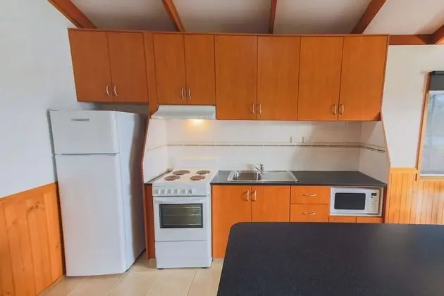 Standard Süit, 2 Yatak Odası, Sigara İçilmez, Mutfak (Riverfront Villa 5 Bth)