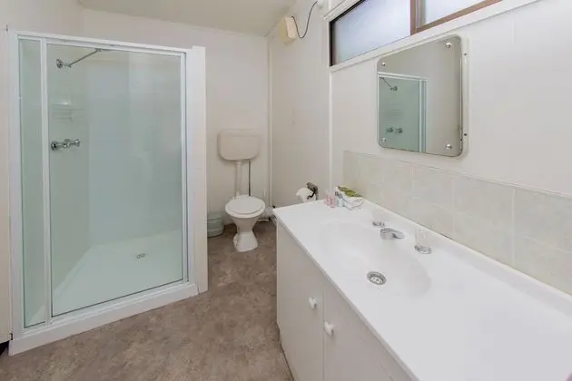 Standard Kulübe (Sleeps 6)