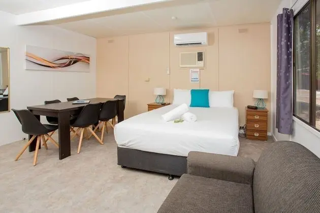Standard Kulübe (Sleeps 6)