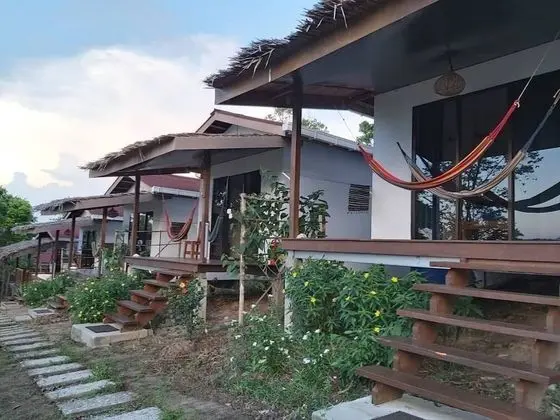 Tek Büyük Yataklı Oda, Balkon, Deniz Manzaralı (1)