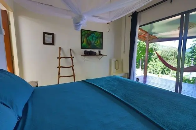 Tek Büyük Yataklı Oda, Balkon, Deniz Manzaralı (1)