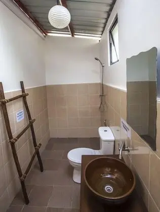 Tek Büyük Yataklı Oda, Balkon, Deniz Manzaralı (1)