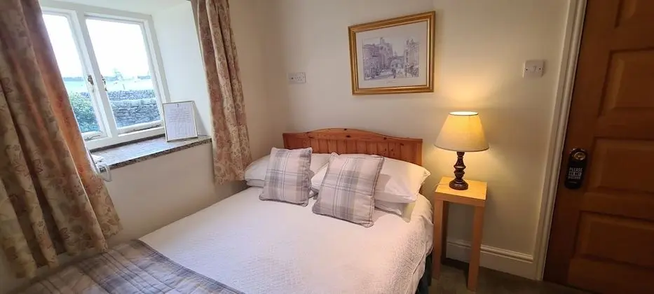 Garden Room - Single (Pet-Friendly)