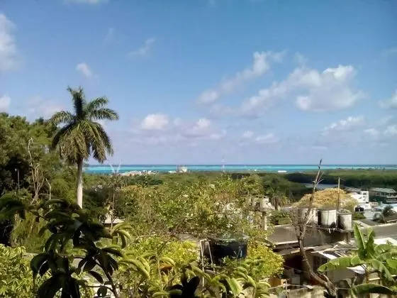 Private Studio Apartment, Beach View (5)