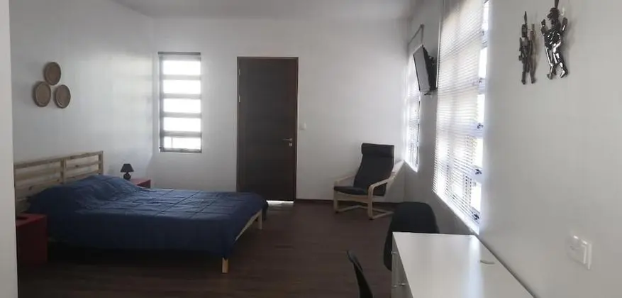 Basic Tek Büyük Yataklı Oda