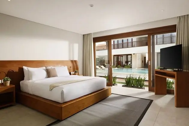 Seven Bedroom Villa