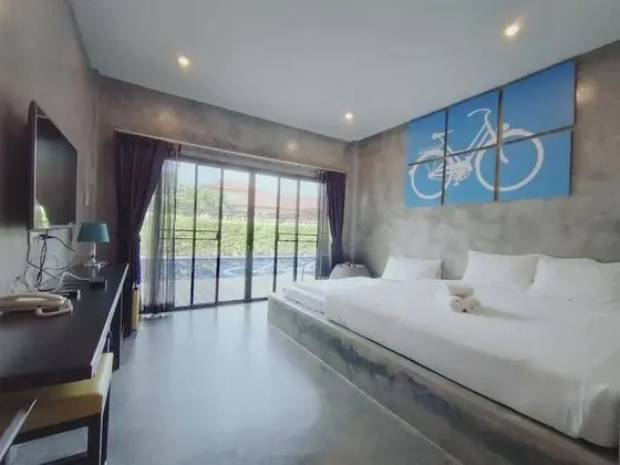 Pool View Twin Room