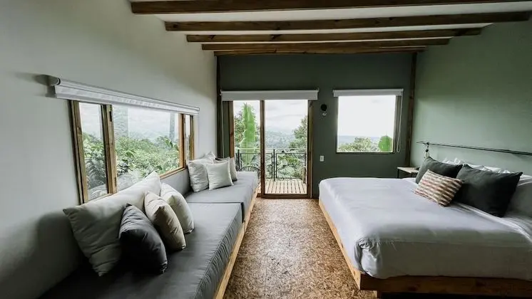 Family Kulübe, Bahçe Manzaralı