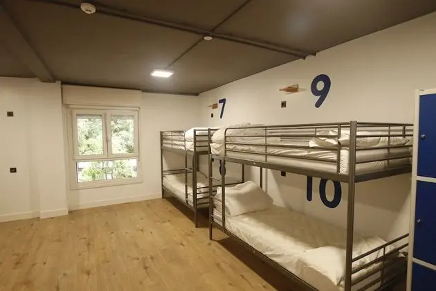 Standard Ortak Ranzalı Oda, Sadece kadınlar için (Baño privado)